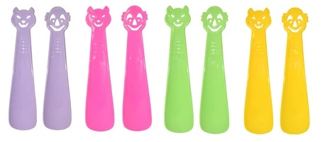 VTR Obouvácí lžíce dětská Buble kočička plastová 18 cm — foto 2 z 2 — VTR